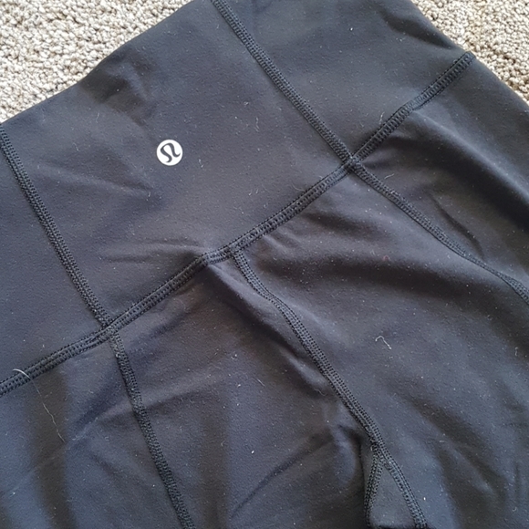 Lululemon yoga pants - Picture 3 of 3